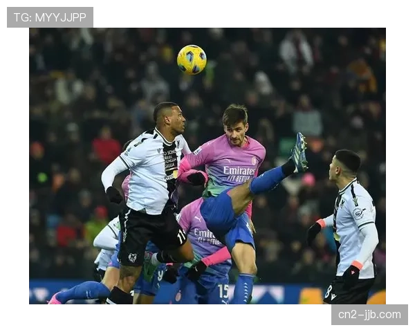 帕夫洛维奇绝杀建功助AC米兰险胜对手全取三分 帕夫洛维奇绝杀建功助AC米兰险胜对手全取三分